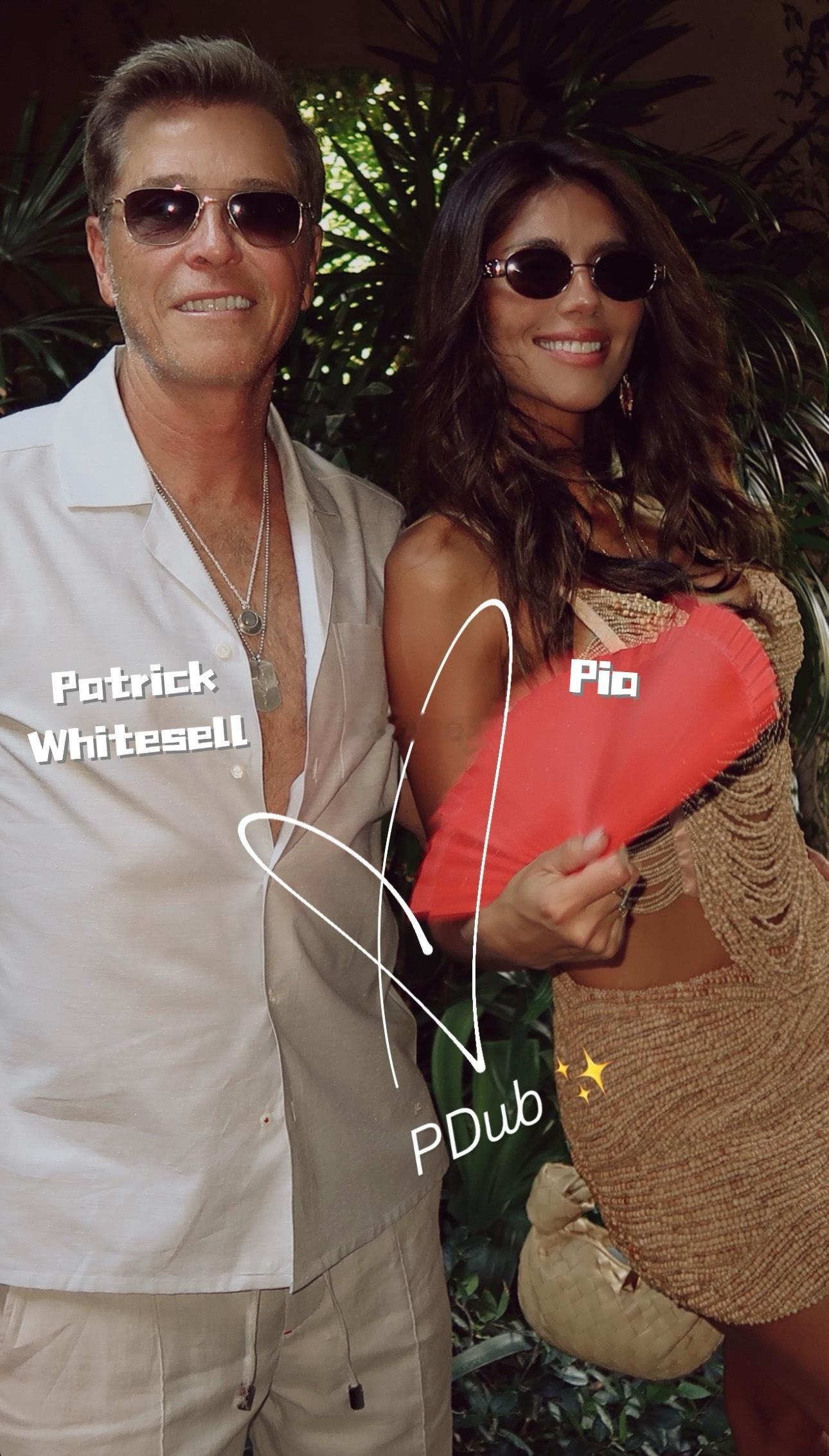 桑姐结婚这几天，前夫Patrick Whitesell正跟现任太太Pia一起参加