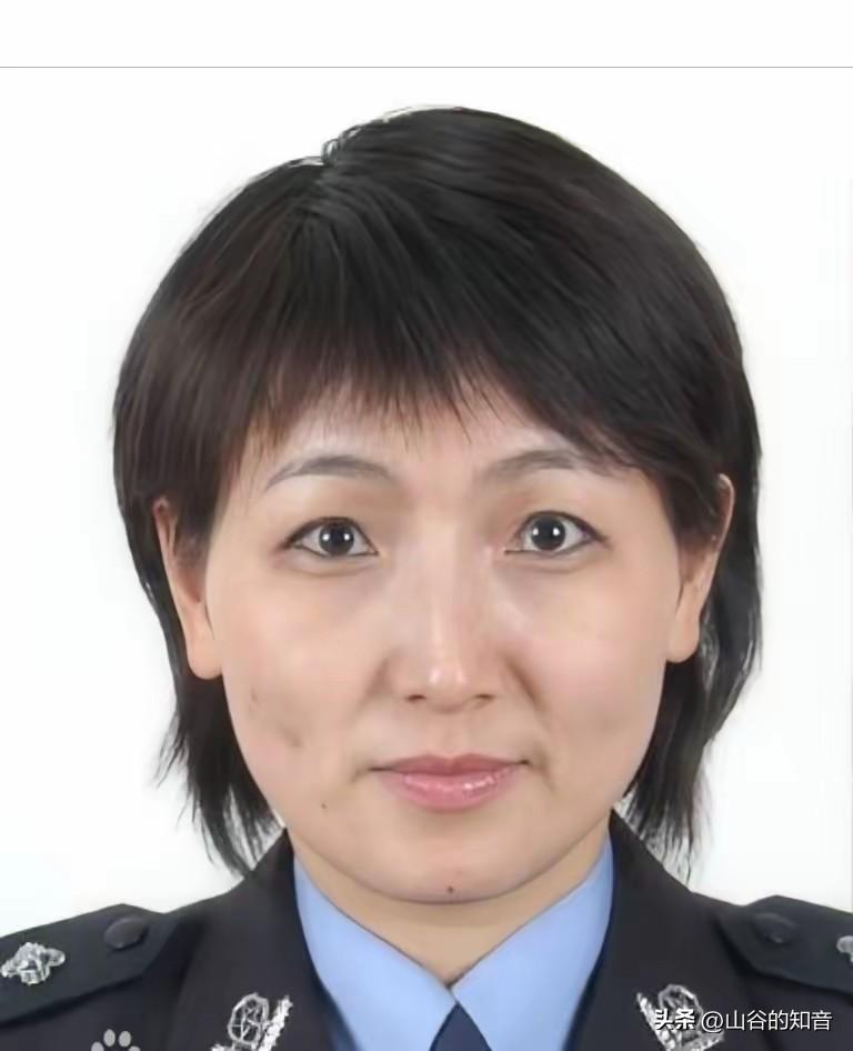 现在全网最糟心的女人就是聂海芬了吧？不是因为那张脸长得让人生厌，也不是因为一句简