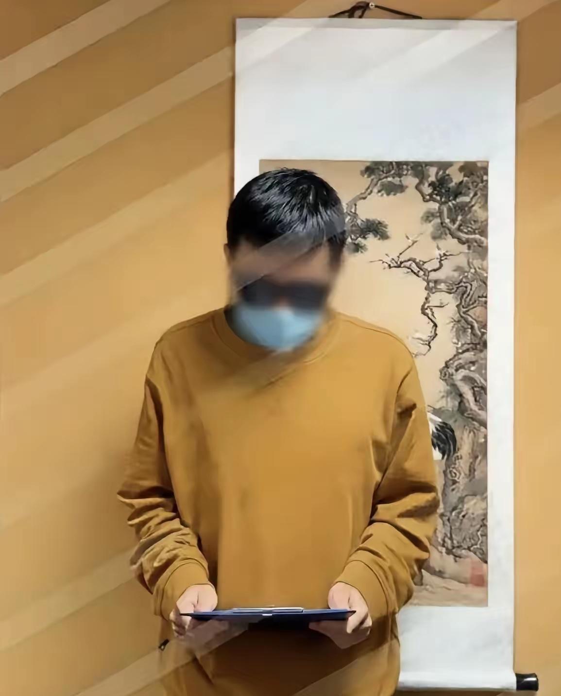 拍手称快！莫斯科留学的精日男，处分结果出来了，人被遣返了！

这下国外待不下去了