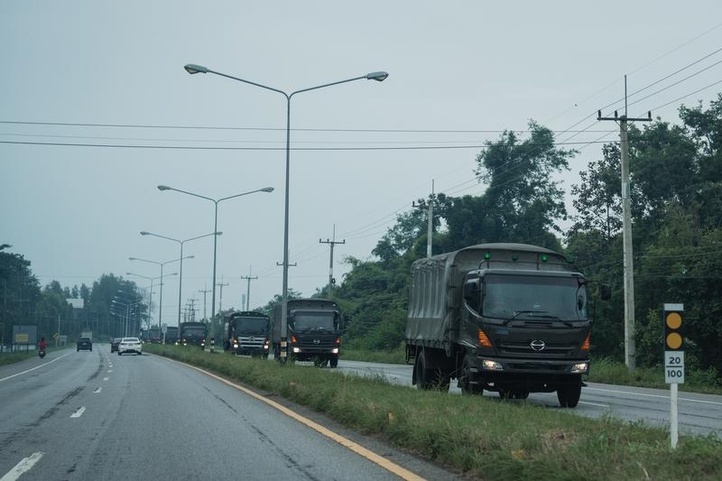 柬泰边境冲突又升级了，这局势真是让人揪心。12月8日清晨泰军就向柬埔寨柏威夏省安