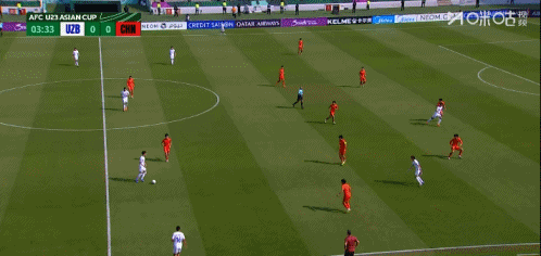 U23国足还得是靠李昊，乌兹别克斯坦上半场必进球机会太多了，可都被李昊给神奇扑出