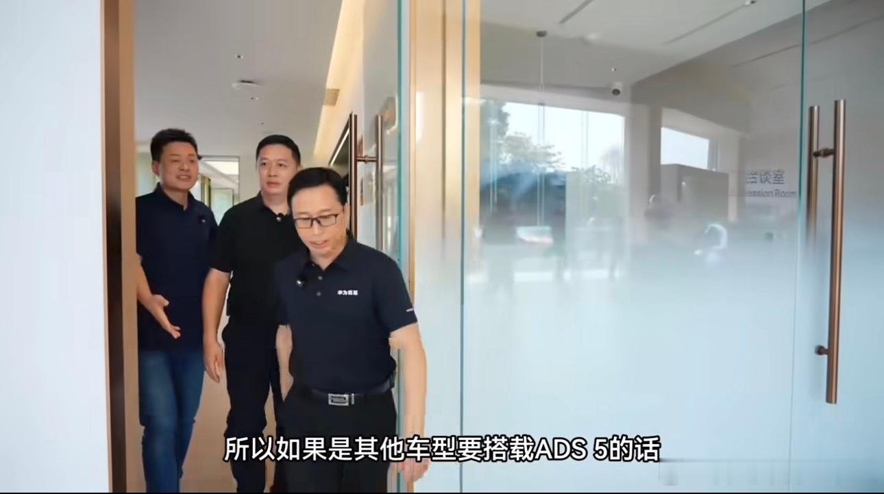 昨天我看了启境官号截图出来的视频然后写了个朋友圈怎么那么多大聪明破防了？笑死我了