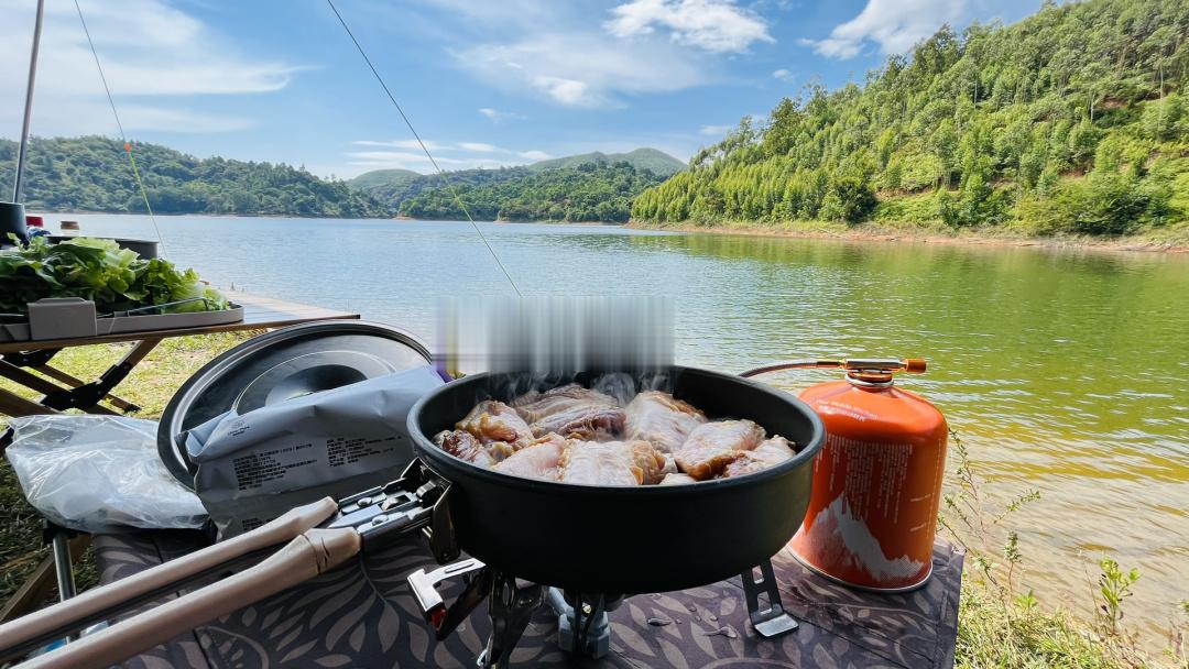 露营当然要记录｜童话般的野餐营地