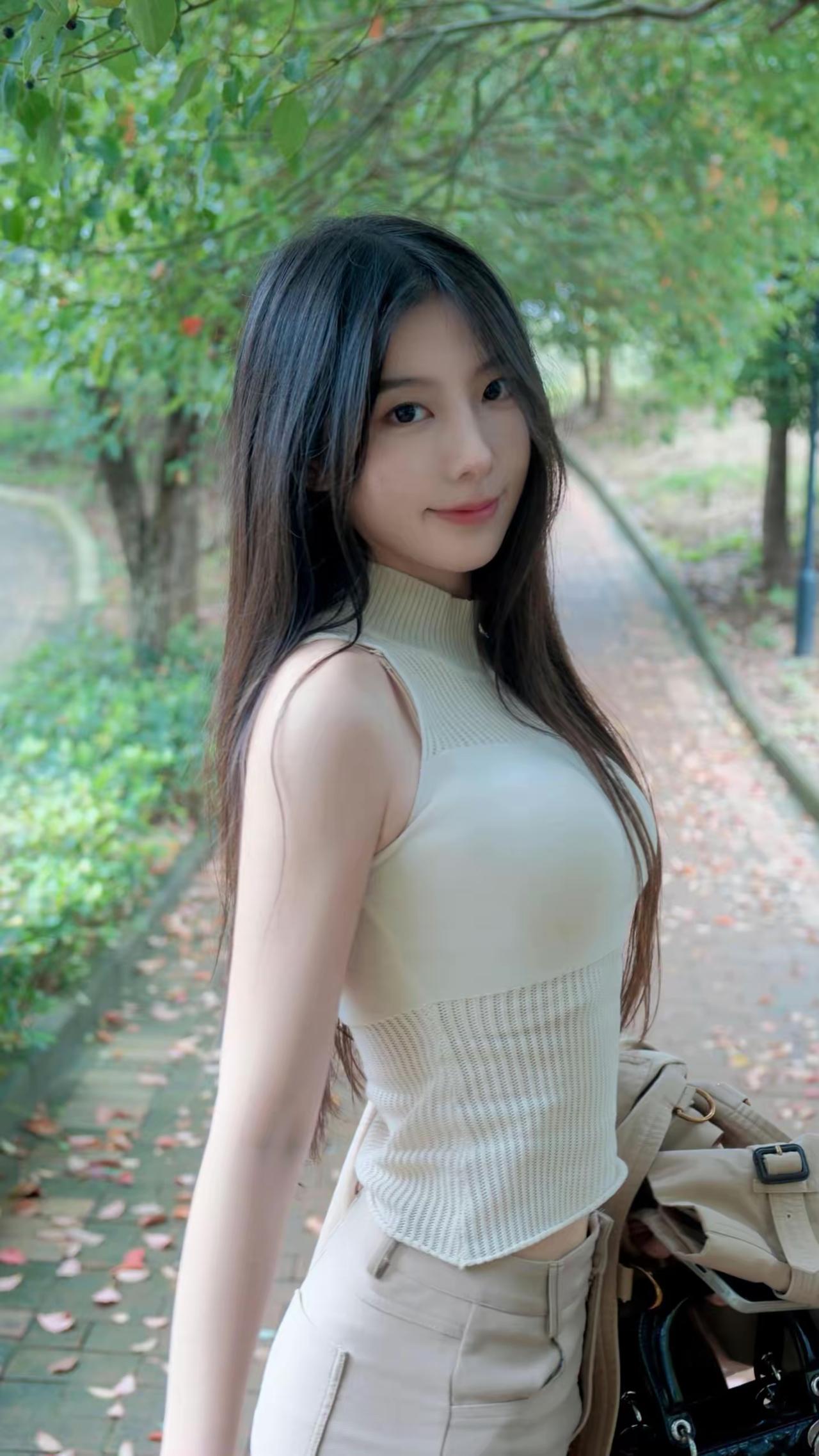 女孩子怎么穿搭既时尚又好看?