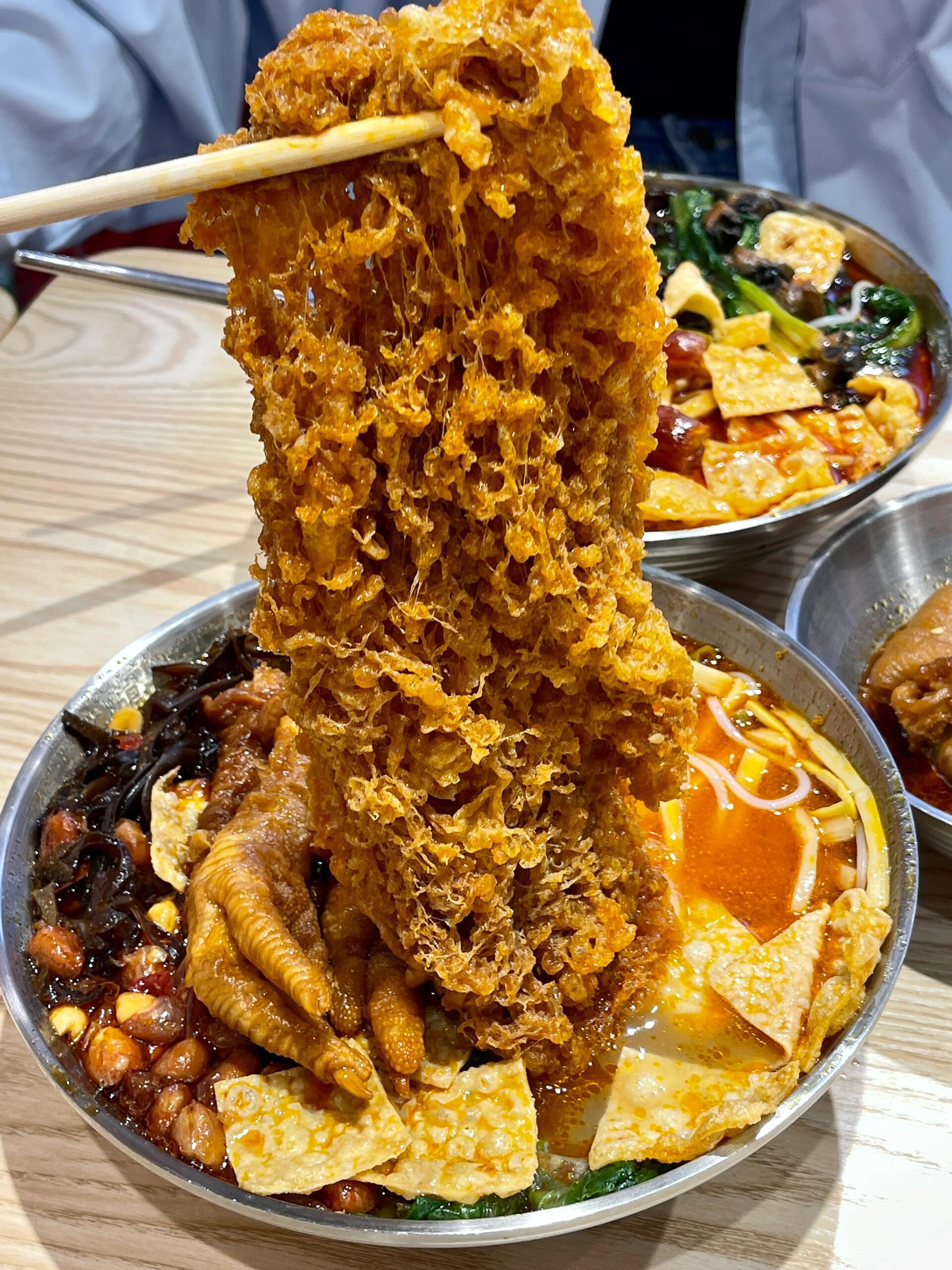 谁懂这一口的含金量啊啊啊[哇][哇]#还有比炸蛋更可怕的食物吗# ​​​
