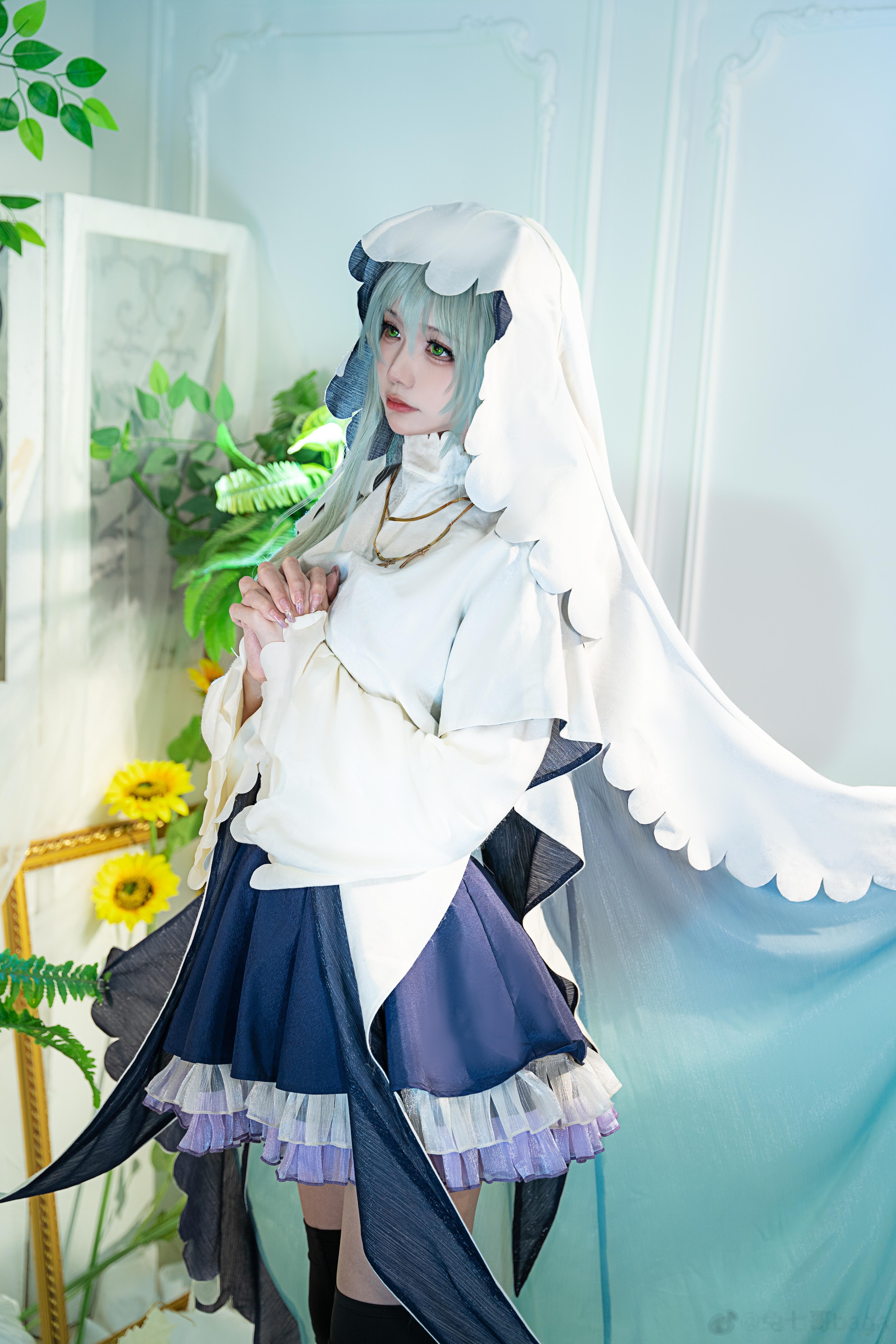 出冷番的感觉就是拍了三个月记不起来发变脸圣女！#圣女##白圣女与黑牧师##cos