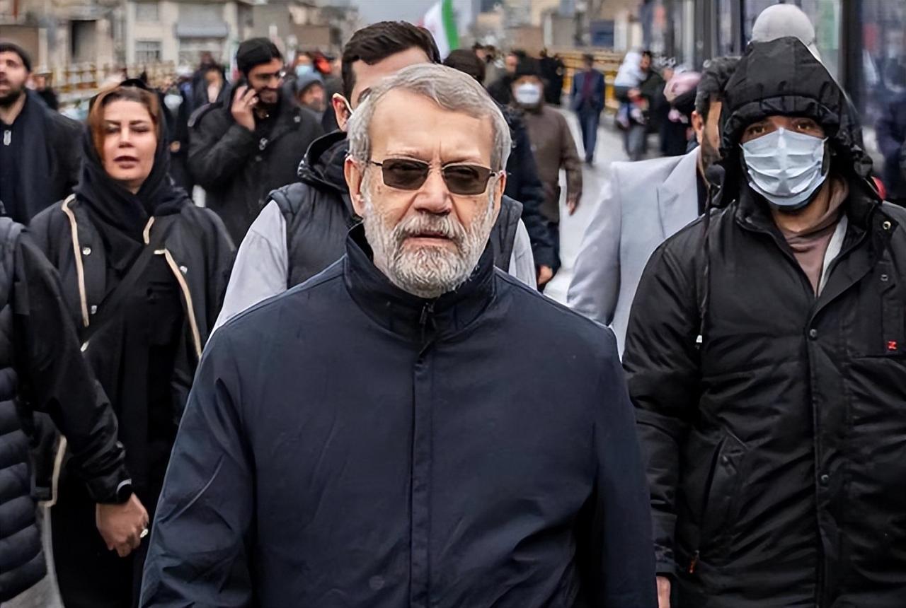 斩首有用吗
现在很多人喜欢一句话总结：人是杀不完的，打不垮。但这话听着有道理，放