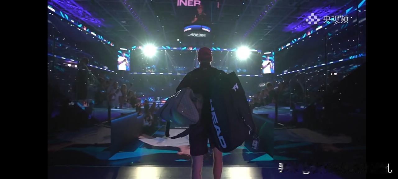 阿卡无敌，辛纳夺冠！


ATP1000男网单打总决赛落下帷幕，在抵挡住阿尔卡拉