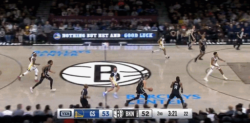 接球三分~！！！ 