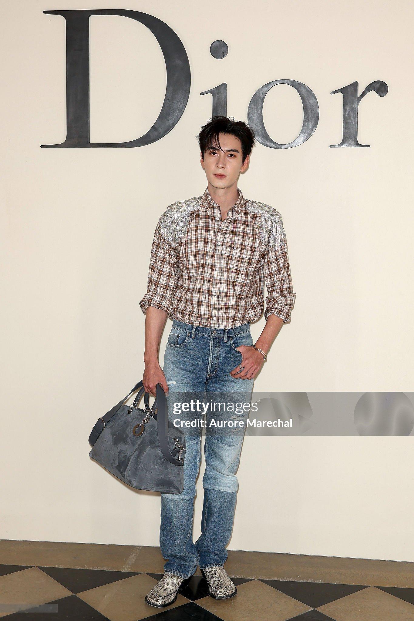 Dior大秀看秀嘉宾一览陈星旭、于适、安乾镐、金主训、严成玹、朴智旻多位艺人齐聚