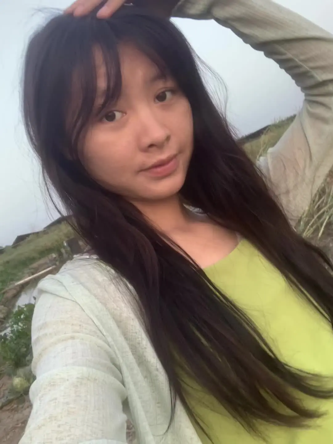 我没有靠山只能自己一个人扛