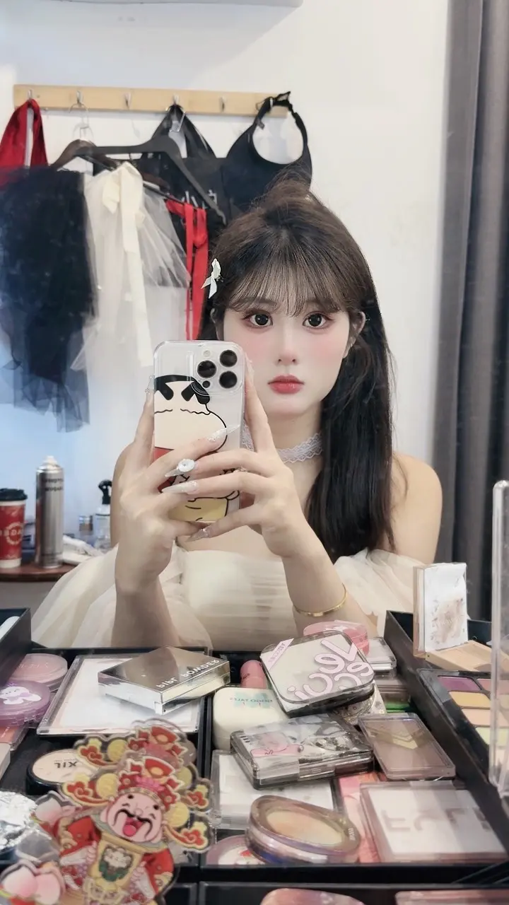 与其找一个不爱自己的人 不如多爱自己