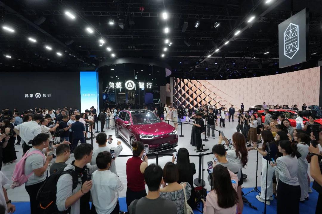 时代真变了！BBA变A（AITO）BB，极氪、小米们虎视眈眈