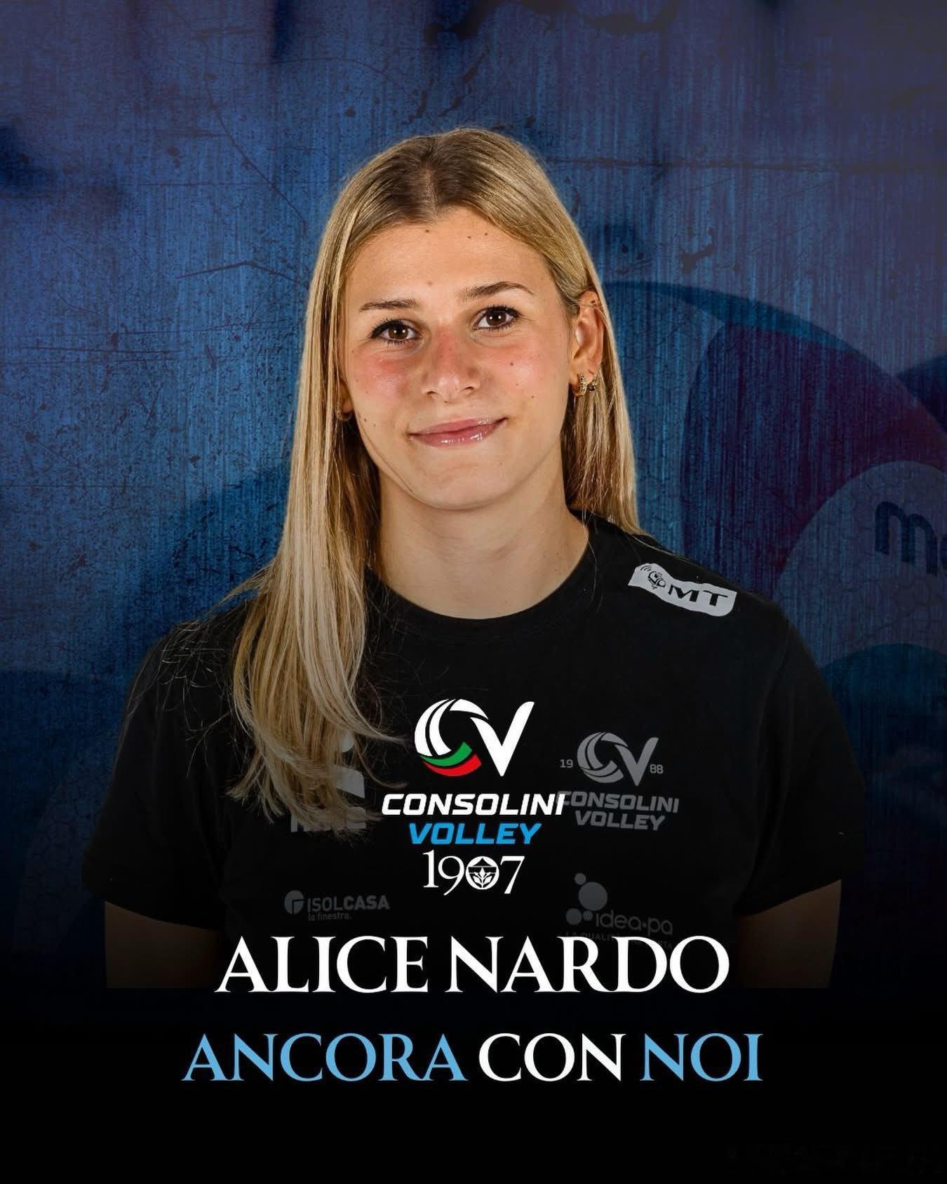 排球 🔵⚪️ 🇮🇹圣乔瓦尼队官宣，与主攻手爱丽丝·纳尔多续约。 