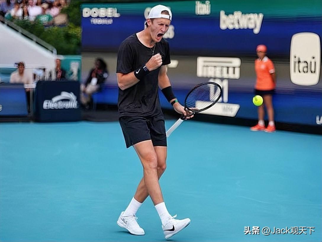 科达2:1战胜阿尔卡拉斯，晋级迈阿密16强，职业生涯首次战胜世界第一！

科达?