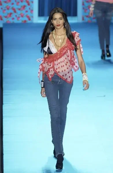 Betsey Johnson2003年秋冬回顾