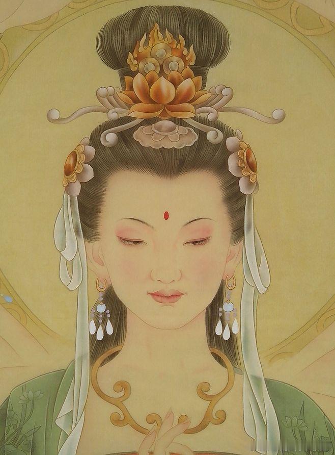 幸得菩萨庇佑，哪怕遇到各种困惑，亦能得到贵人助力，问题皆会迎刃而解，前途一片光明