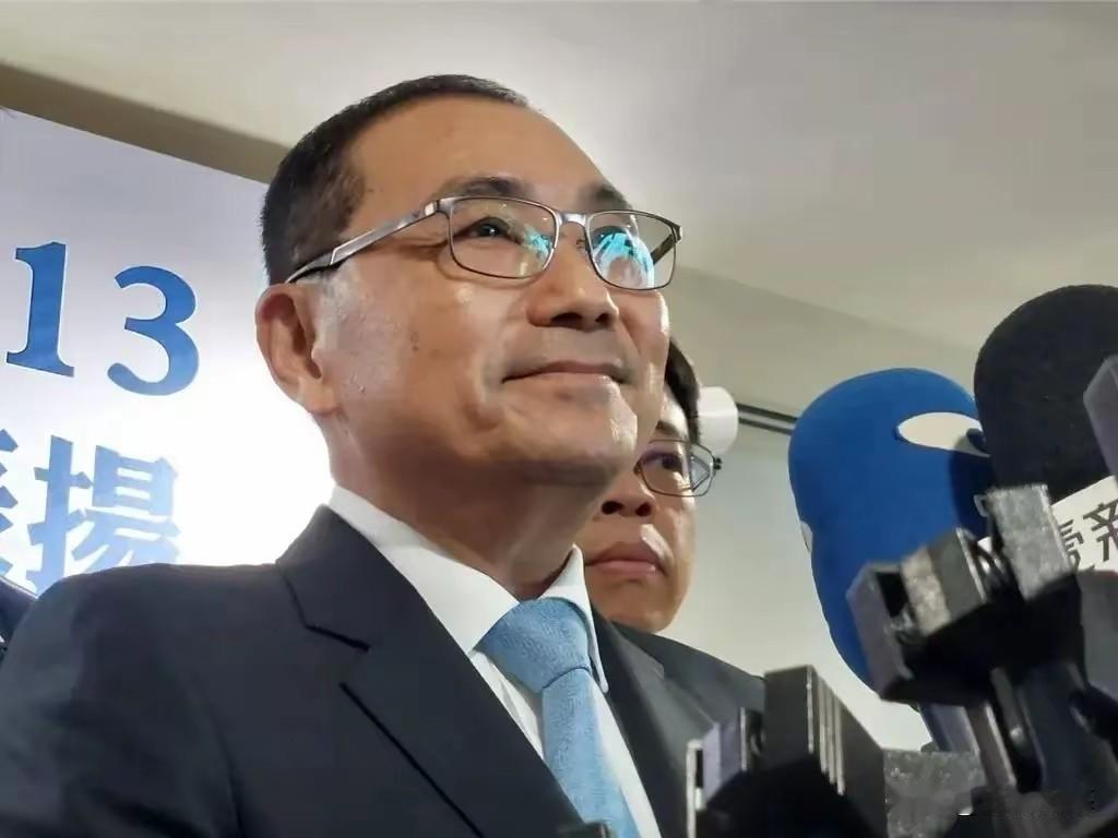 侯友宜为李四川发声澄清，证实板桥造势发生的一件事。日前李四川在板桥发起造势活动，