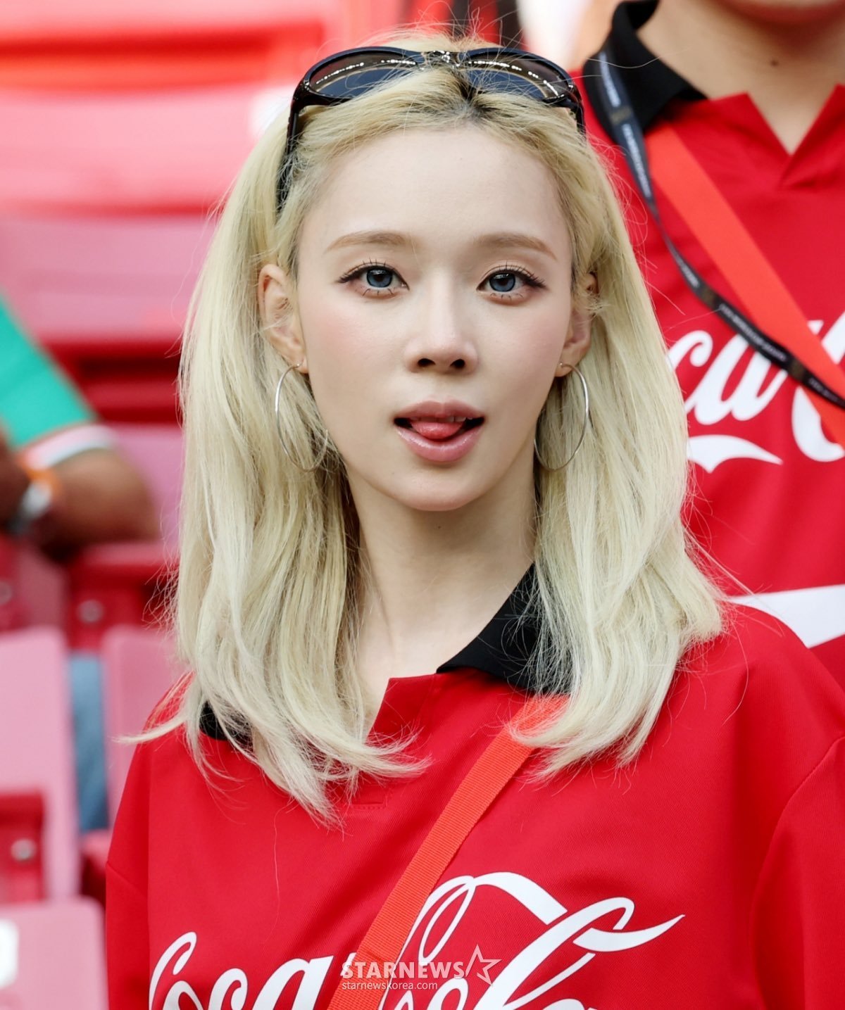 爱伸舌头是好女孩吗？ 