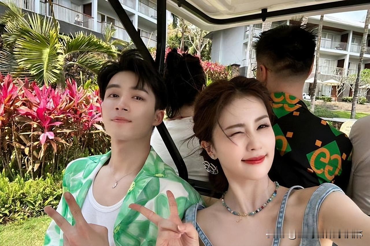 #白鹿王星越四搭#
于正之前就说过，一定会让白鹿和王星越再合作一次的，所以粉丝就