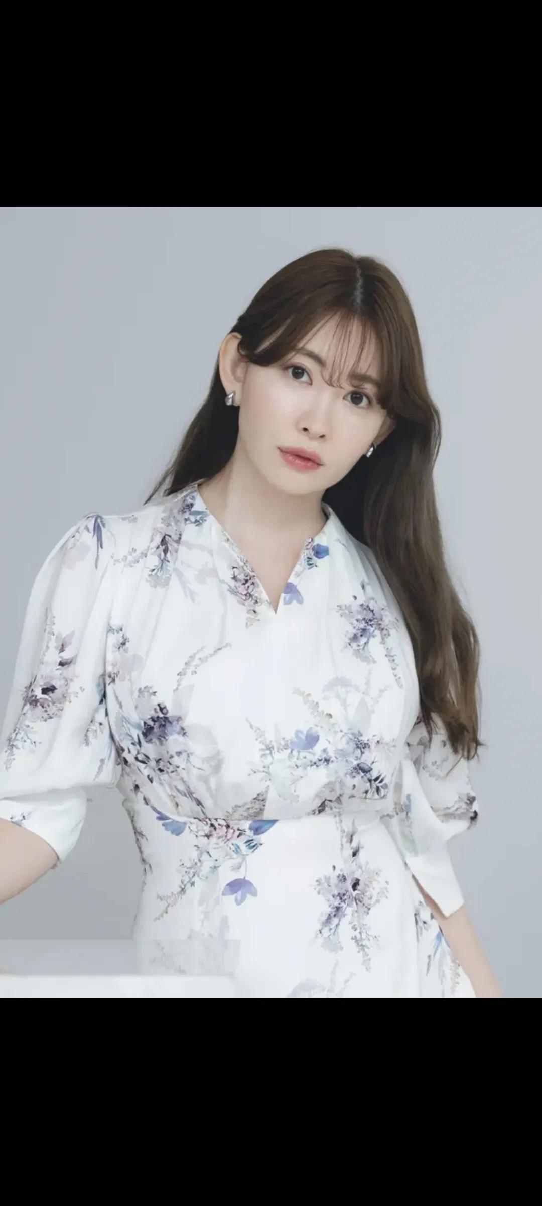 美丽的小嶋阳菜——美图集348