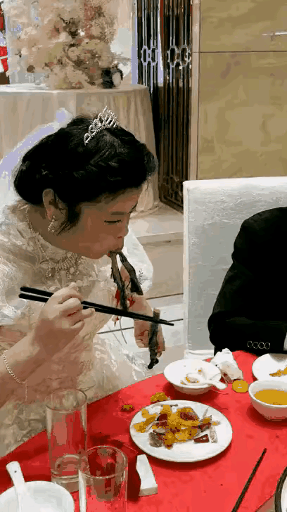 谁要说这不是真爱，我就跟他拼了[酷拽]