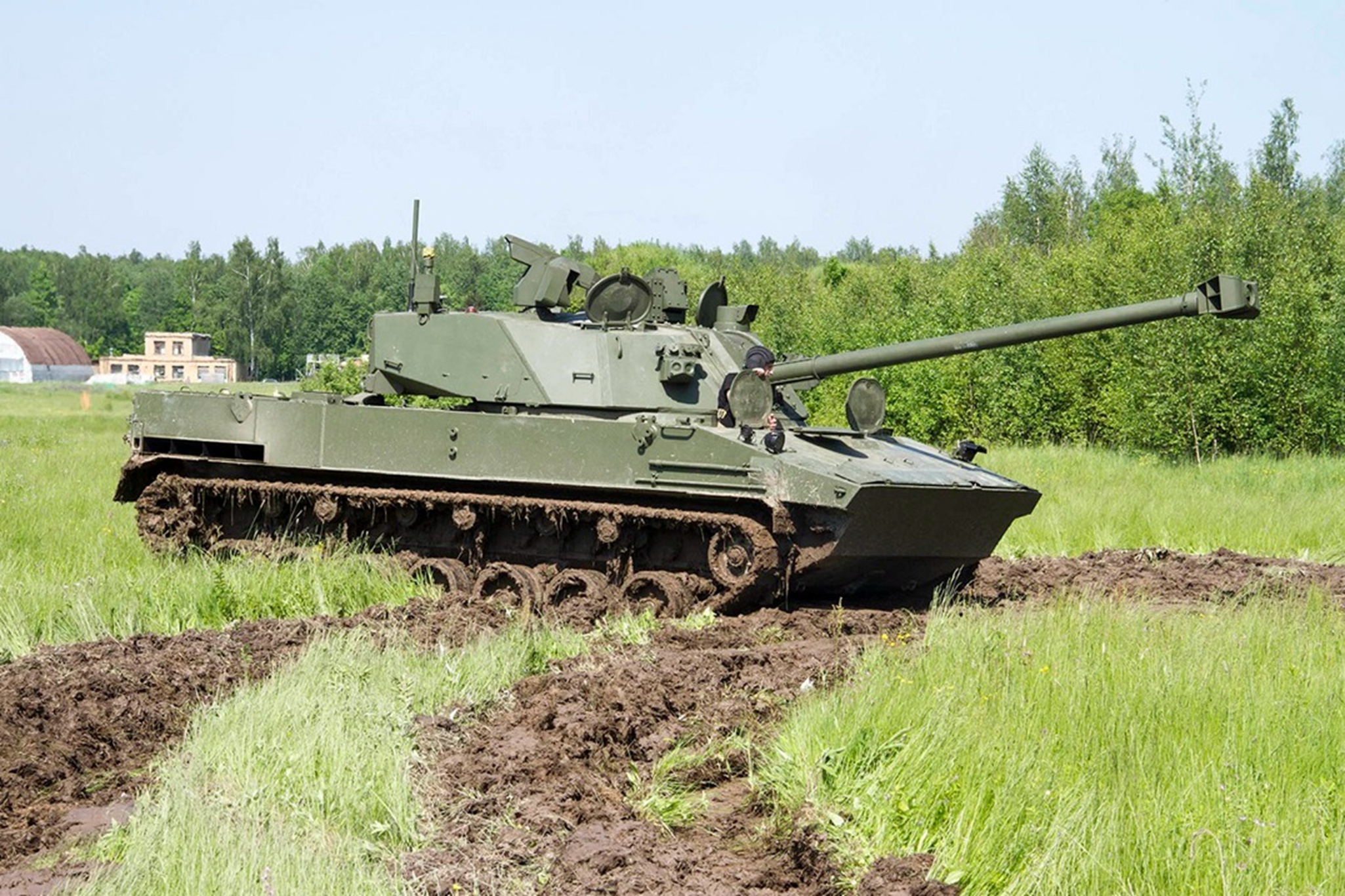 分享圖片：俄國2S42 Lotos傘兵自行火炮 