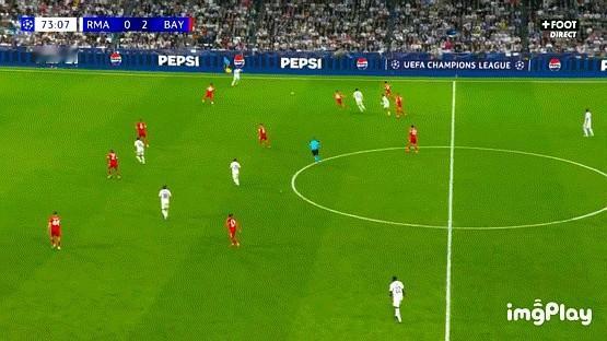 天呐，阿诺德这脚传球，简直是艺术品！
10分我给100分，不怕他骄傲，因为这哪是