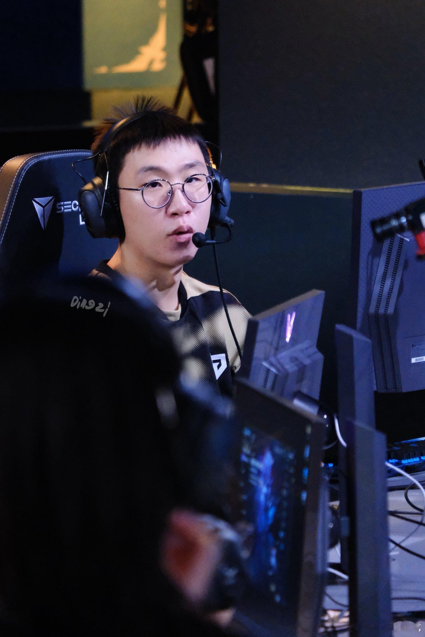 小狗emojicr.dingmyyy2026lck2026lck杯英雄联盟