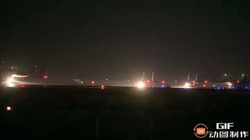 美国战争部长皮特·赫格塞斯:今日早些时候，美军在叙利亚启动了“猎鹰突击行动”，旨