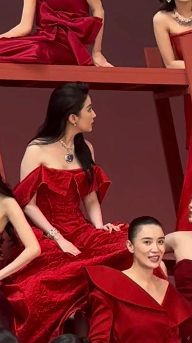 omg 刘亦菲这个脸这张脸绝了 ​​​