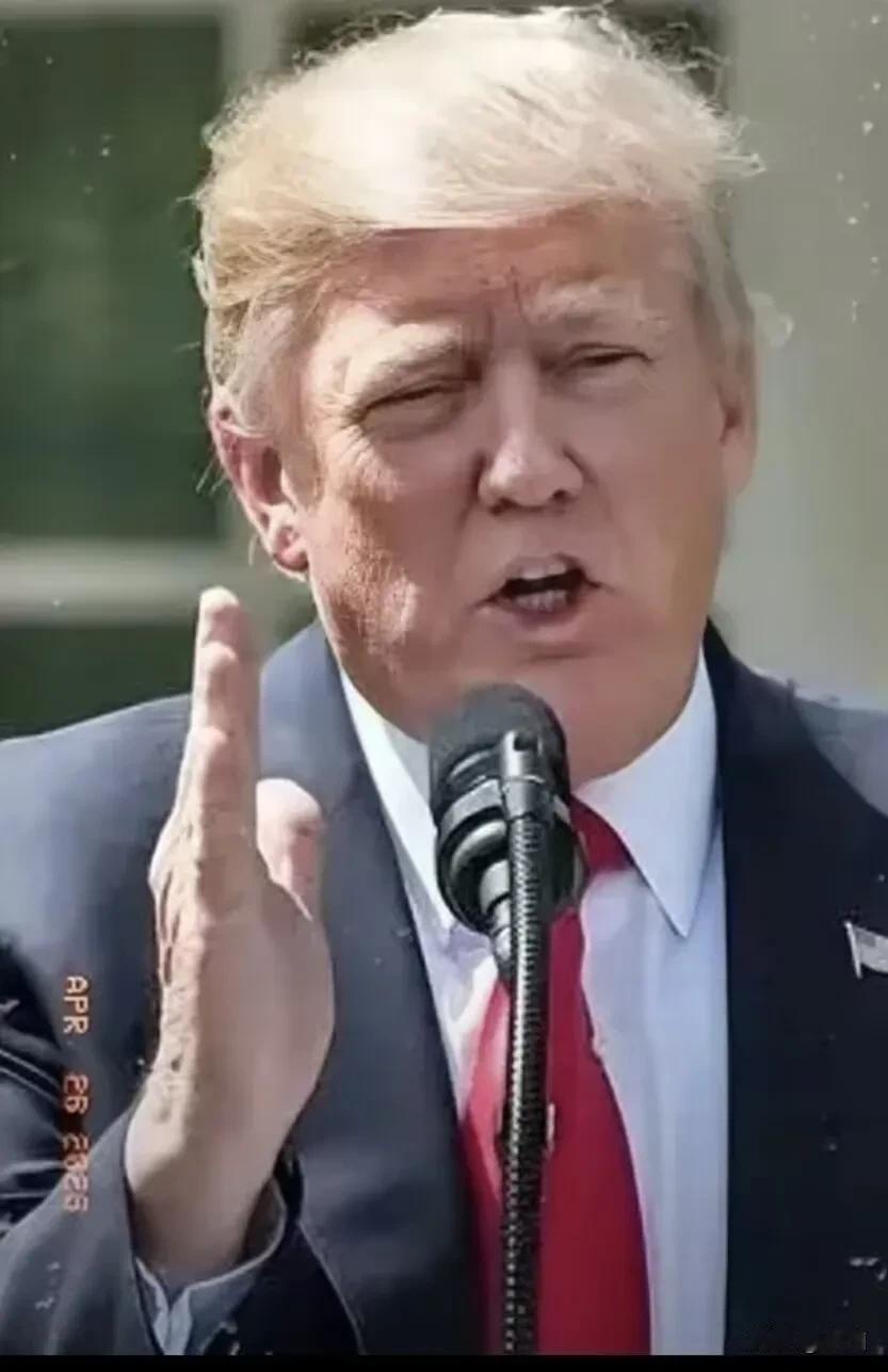 特朗普这步回应太急了！枪声还在华盛顿希尔顿酒店大堂里回响，特朗普就已经把结论摆上