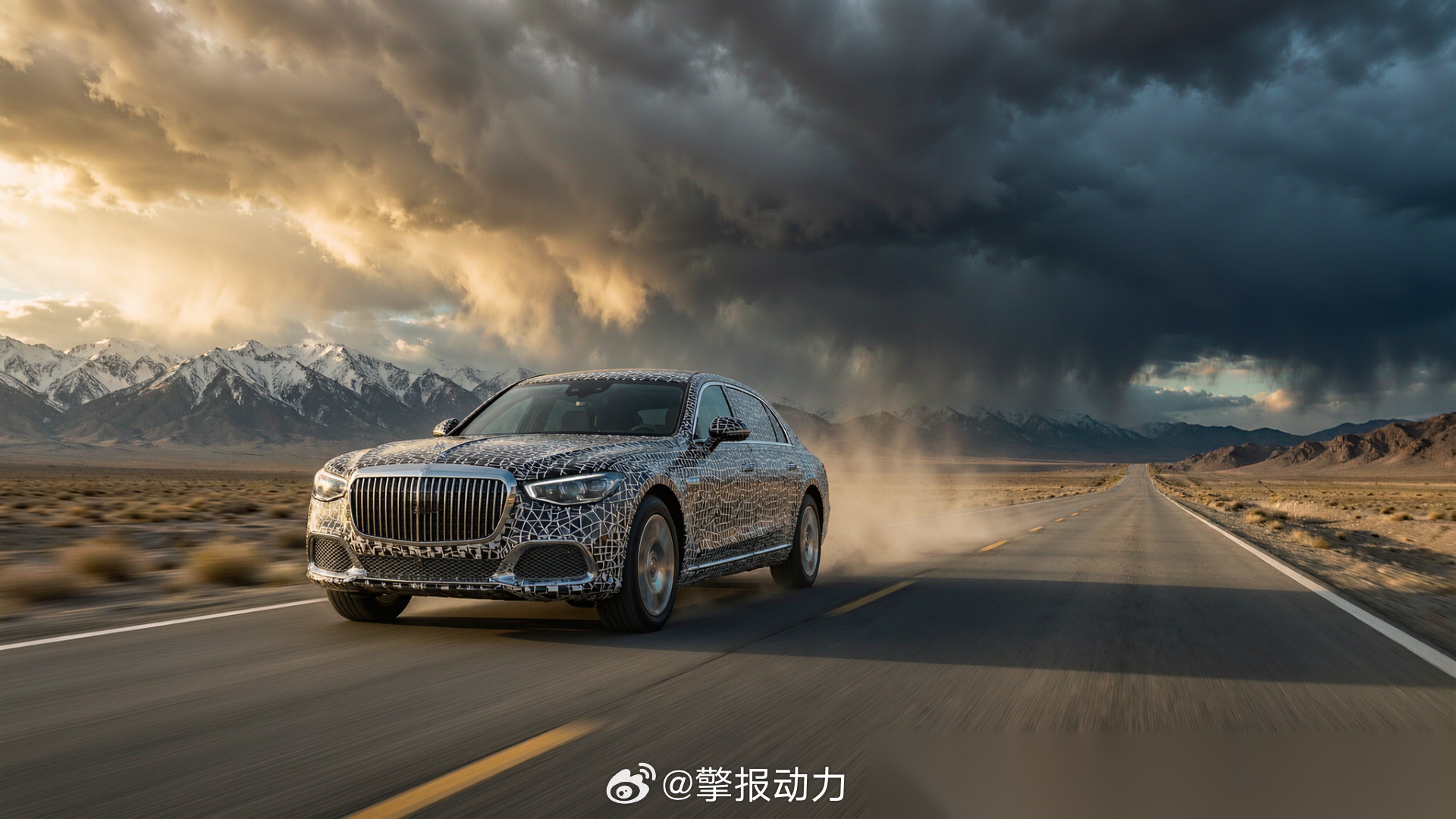 1500万公里。江淮尊界公布的路试里程是这个数。 换算一下：一台家用车一年跑一万