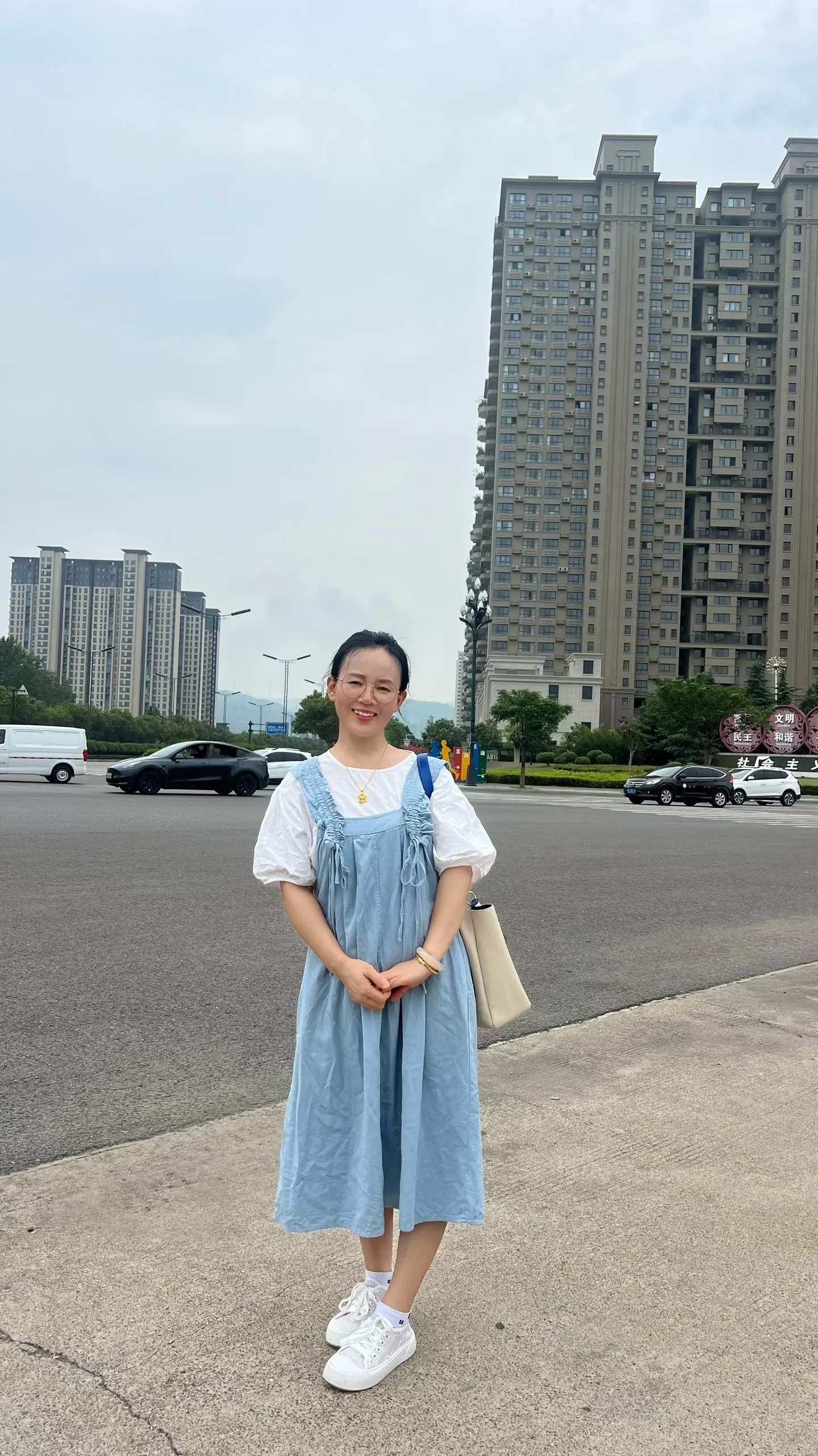 争吵是为了走进，而沉默是因为走尽，解释是为了挽回，而回避是已经放弃，聊...