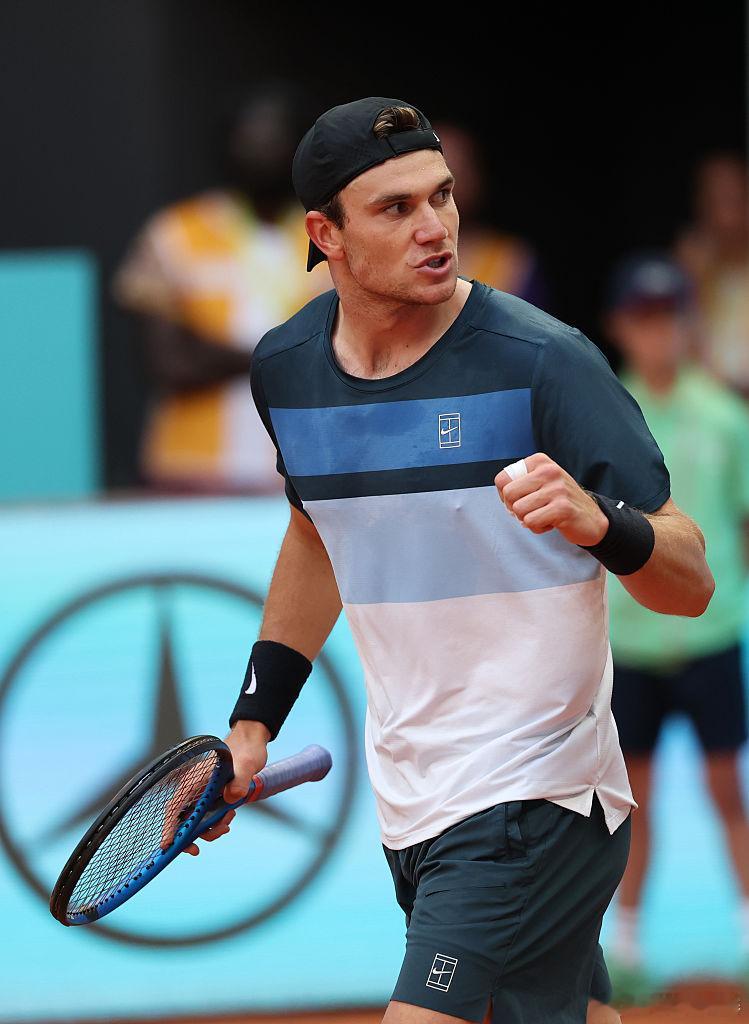 德雷珀首进红土大师赛八强！ATP1000 马德里大师赛第四轮，5号种子德雷珀以6