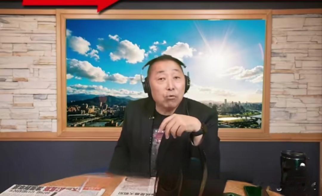 原民进党籍前新竹县长范振宗徐欣莹造势场欲扇郑丽文光，唐湘龙解读：正是昨天这一幕，