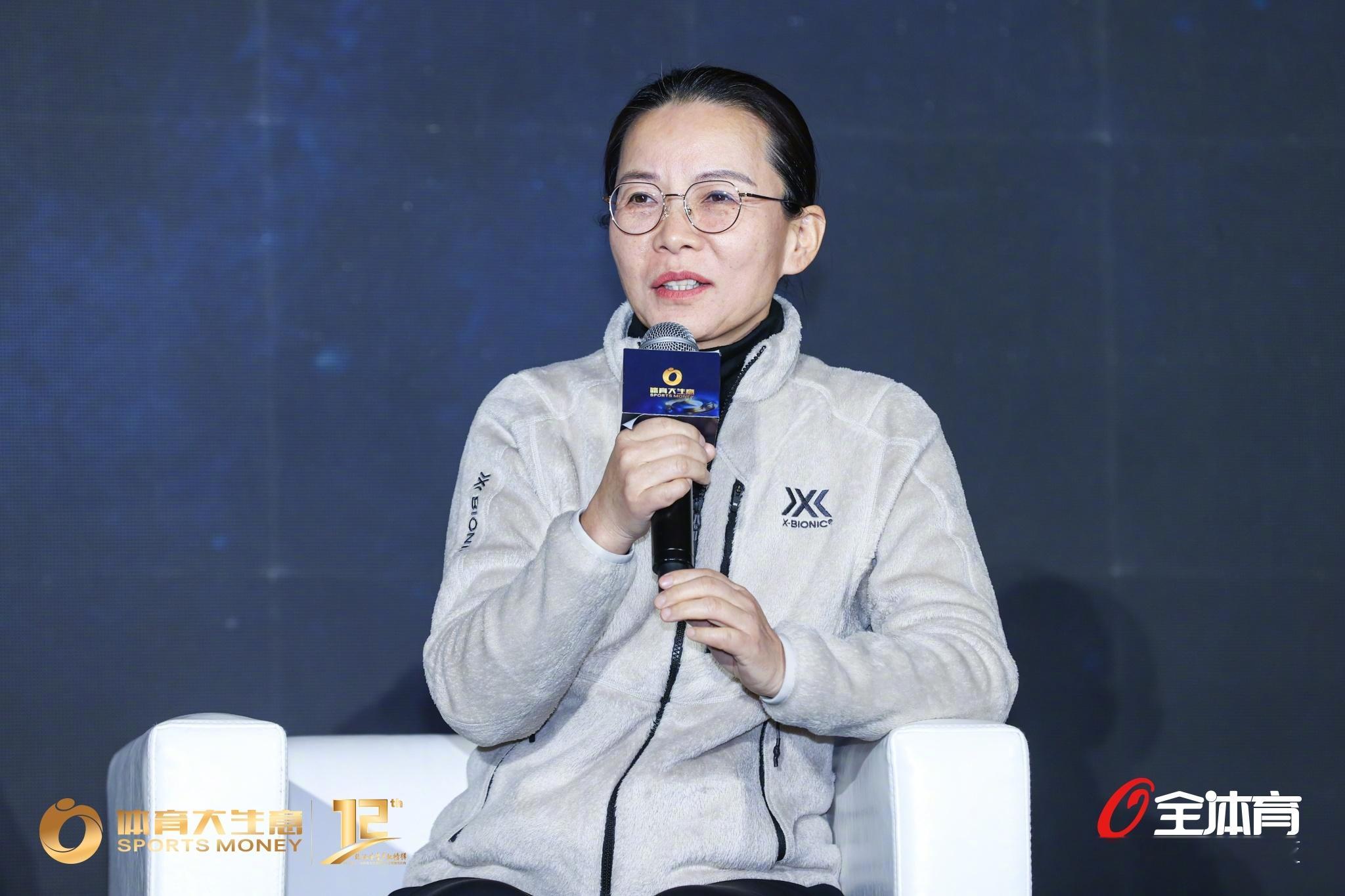 体育大生意年度评选 第12届体育大生意年度大会上，崇礼168总设计师、三夫赛事总