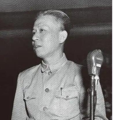 提起刘少奇，很多人第一反应是新中国的国家主席、党的理论家，但很少有人知道，193