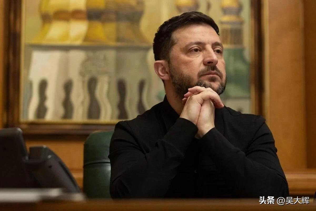 泽连斯基：美方提议推迟三方会晤，俄方不愿派代表出席

在今天的简报会上，乌
泽连