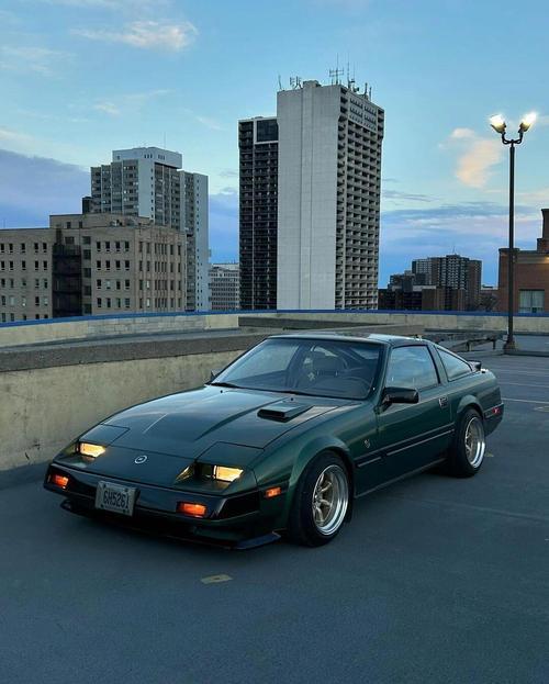1985年的日产300ZX，一台近乎“时光定格”的经典跑车。如果你看过80年代的