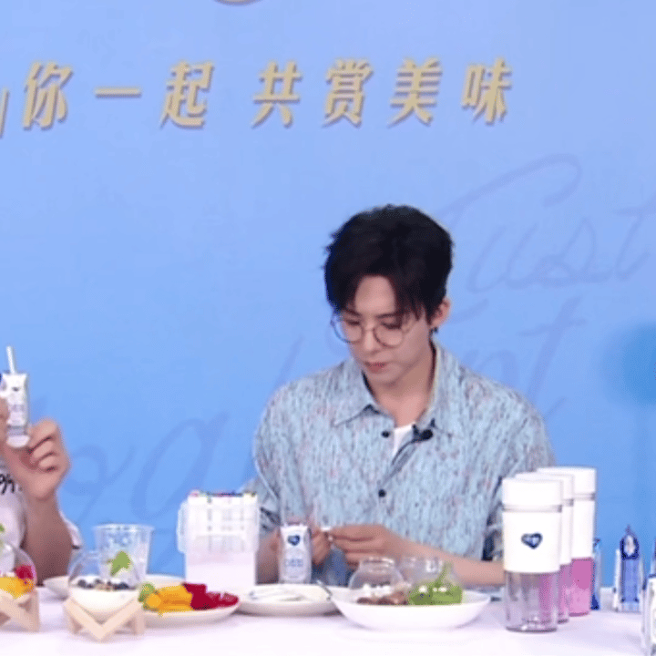 刘宇宁挺帅的呀，怎么大家都说他是老鼠[思考] ​​​