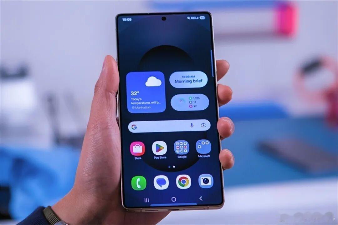 三星全球首发防窥屏三星Galaxy S26 Ultra将首次搭载防旁人偷看的隐私