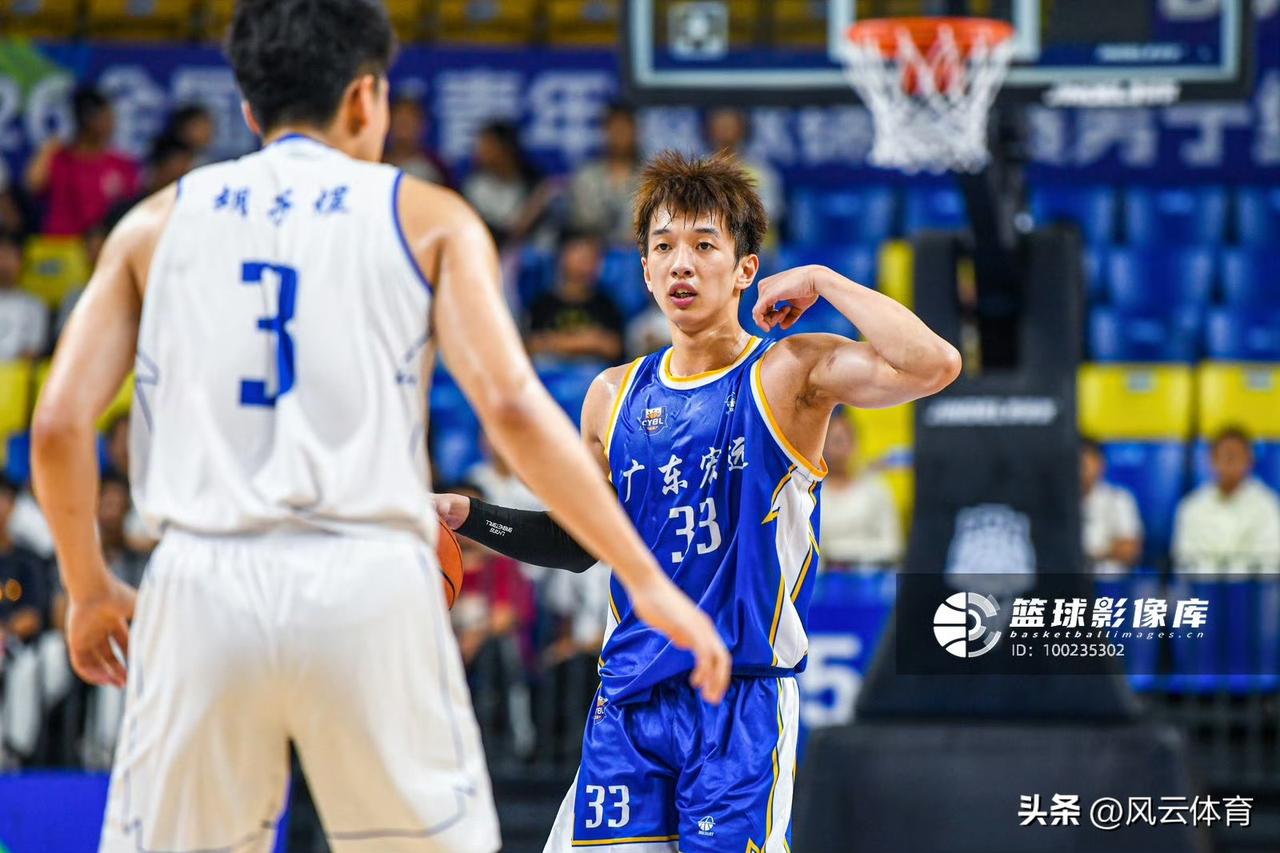 广东宏远获得U21全国青年联赛冠军！

近日，广东宏远U21男篮在决赛中以95比