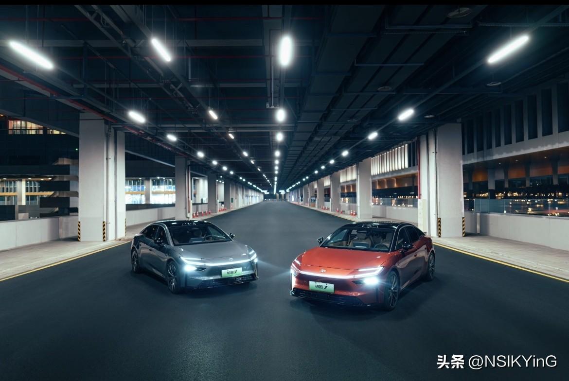 不管你信不信，这就是赤裸裸的现实！
电车平均每公里——0.05元，
混动平均每公