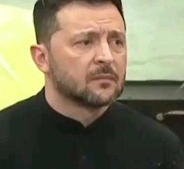 11月底会员直播时我就提过这事，说泽连斯基不听话不签和约，就从他身边贪腐朋友入手