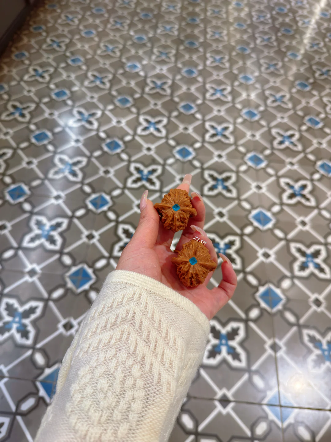 和地板也搭上了🤭