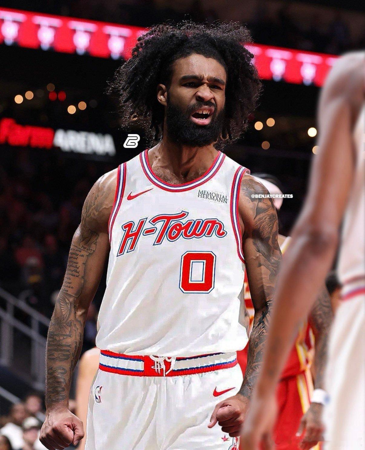 据报道火箭一直对科比·怀特保持着兴趣，但尚未就交易取得任何进展休斯顿“不愿”将塔