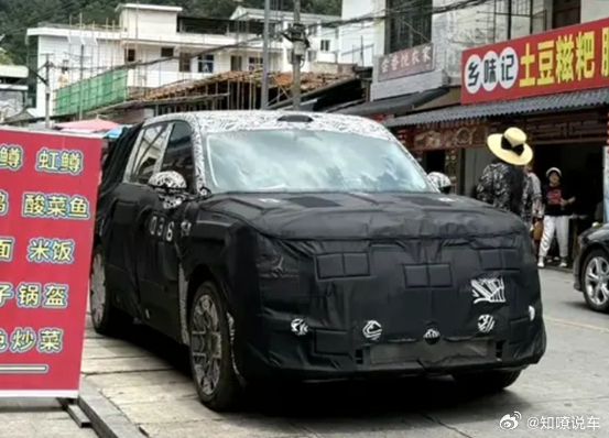 YU9？小米首款增程SUV曝光，大6座近日，又有网友在路边拍到了小米YU9的伪装