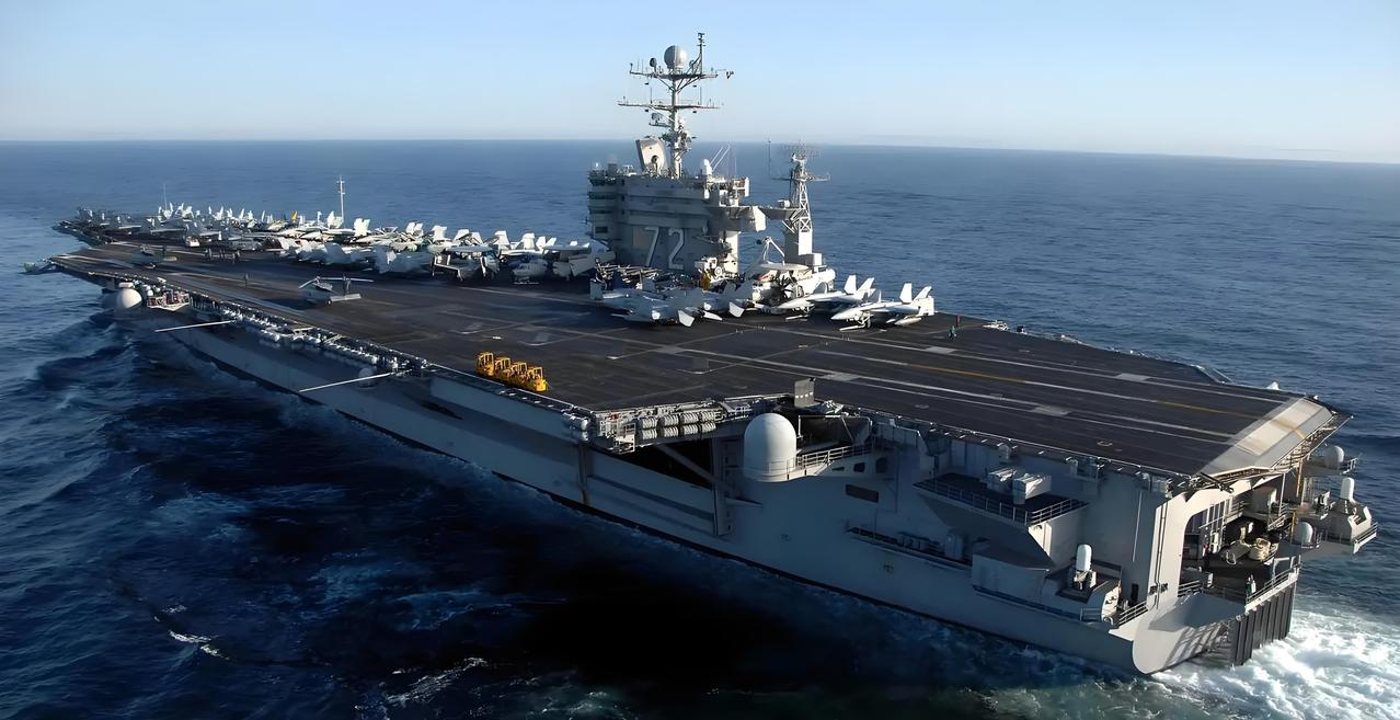 美国航母打伊朗一艘比一艘丟脸。
美国为了威慑打击伊朗，最先是让林肯号航母到达中东