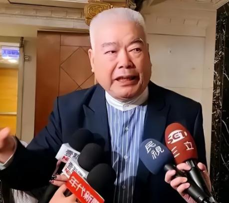 中国国民党主席郑丽文正式宣布。

8 月 26 日，郑丽文在国民党中常会中正式宣
